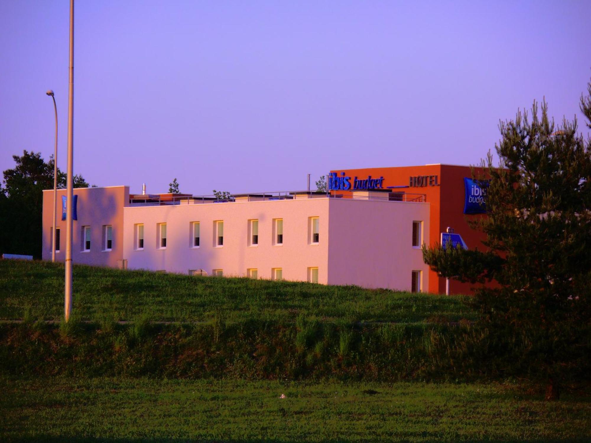Ibis Budget Romorantin Esterno foto