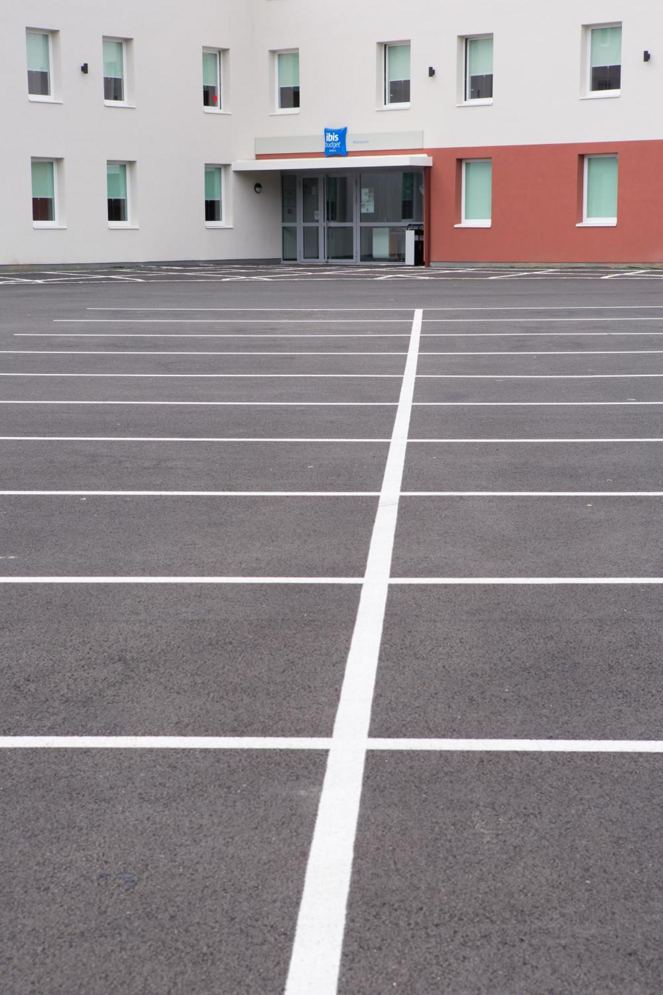 Ibis Budget Romorantin Esterno foto