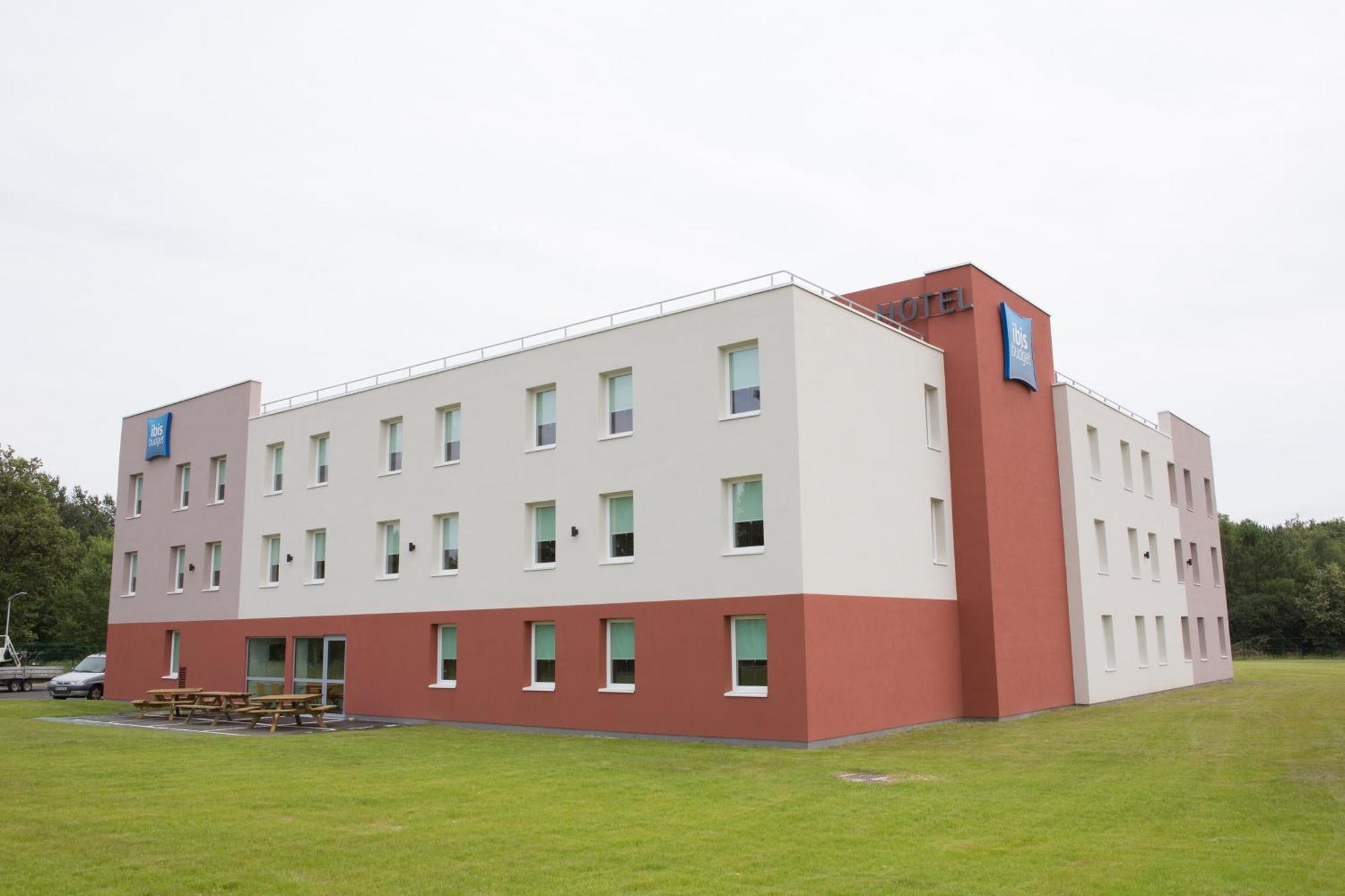 Ibis Budget Romorantin Esterno foto