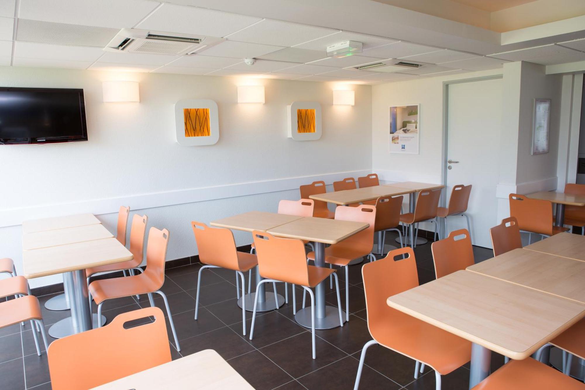 Ibis Budget Romorantin Esterno foto