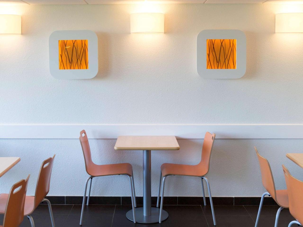 Ibis Budget Romorantin Esterno foto